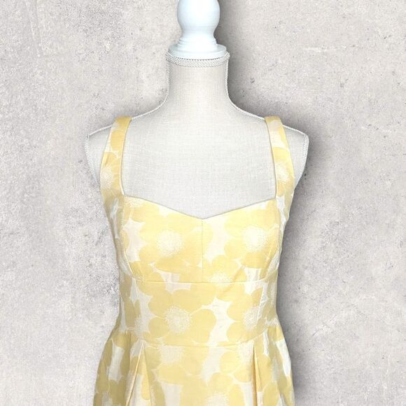 Cynthia Steffe | EUC Women’s Jacquard Yellow & Cream Floral Dress Size 4 - Picture 3 of 11